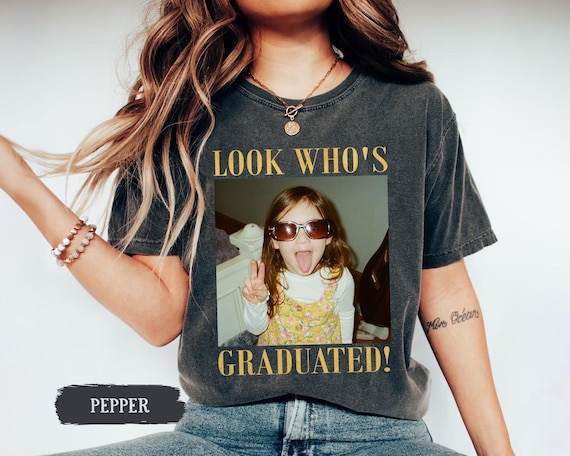 Personalized Vintage Photo Graduation Shirt: Looks Who Graduated Shirt For Her, Graduation Picture Matching Tee for Besties, Graduation Gift