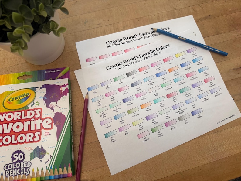 Crayola 50 Count World’s Favorite Colors Gradient Swatch Chart ...