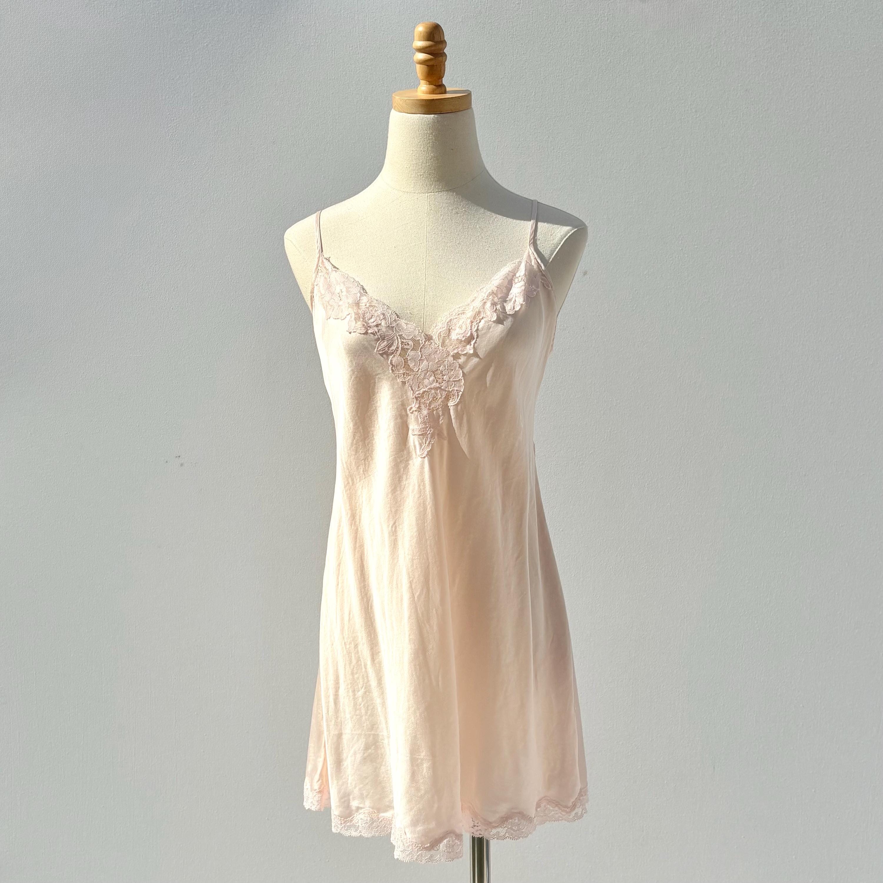 Robe Victoria's Secret En Dentelle Rose Clair - Taille S, évasée, Neuve Sans étiquette
