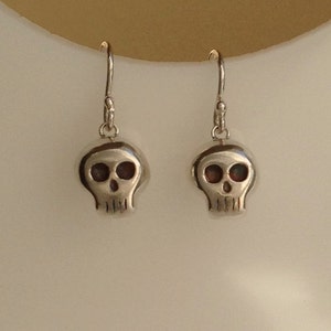 Lethe Skull Earrings image 2