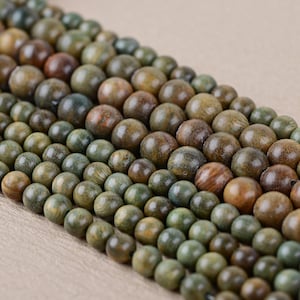 Natural Green Sandalwood Beads 6mm 8mm 10mm – Round Mala Wood Beads for DIY Jewelry – 3/5pcs Bulk Craft Supply – 15&#39;&#39; Strand