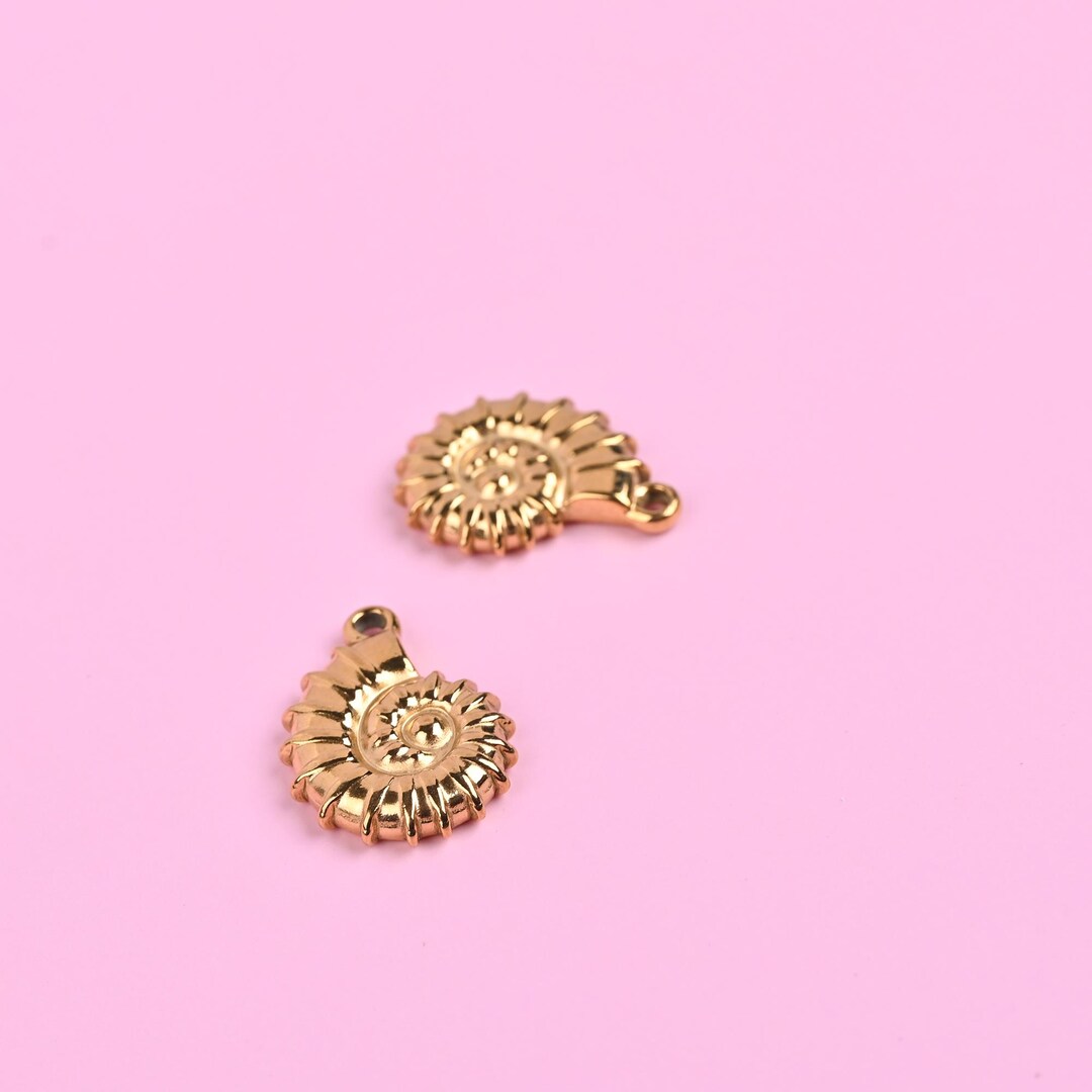 Coach Shell Charm Gold Conch Shell Charm 18K Plated Seashell Pendant for Jewelry Making ...