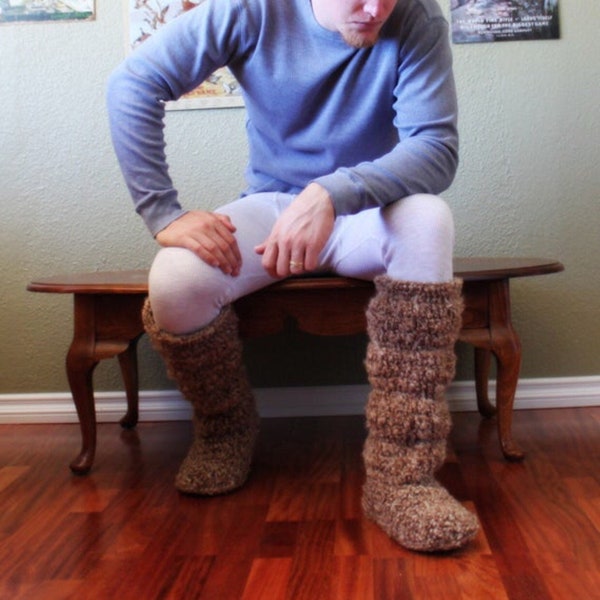 Crochet pattern- men’s slipper boots- sizes 8-15 DIGITAL DOWNLOAD