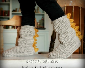 Crochet Pattern, Kids Slipper Boots, Boys and Girls, US Youth Sizes 10-4, Digital Download