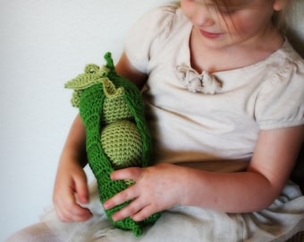 Crochet pattern PDF- Peas in a pod baby toy- an original wildcroft pattern