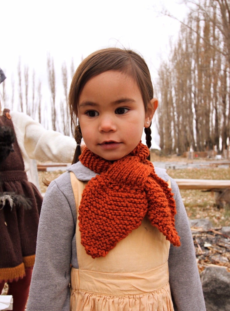 Knitting pattern: Studious Ascot Scarf Knitting Pattern sizes 6months, 12 months, 2T, 3T, 4T, 5T, 6yrs image 2