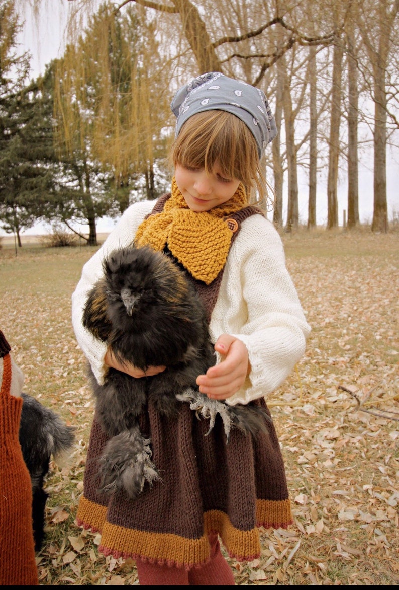 Knitting pattern: Studious Ascot Scarf Knitting Pattern sizes 6months, 12 months, 2T, 3T, 4T, 5T, 6yrs image 3