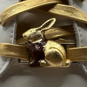 Golden Rabbit Bunny Shoelace Charm, Rabbit Charm, Bunny Charm, Rabbit Shoe Charm, Sneaker Jewelry, Rabbit Jewelry