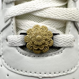 Hope Golden Flower lace locks, Shoelace gold flower, flower shoe charm, Shoe Accessories, Sneaker Jewelry, flower Jewelry, Sneaker charms