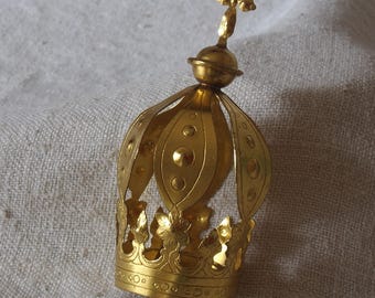 Antike katholische Krone für Sakralstatuen, Jesuskind, Jungfrau Maria, Messing, Höhe 8,6 cm / K376a