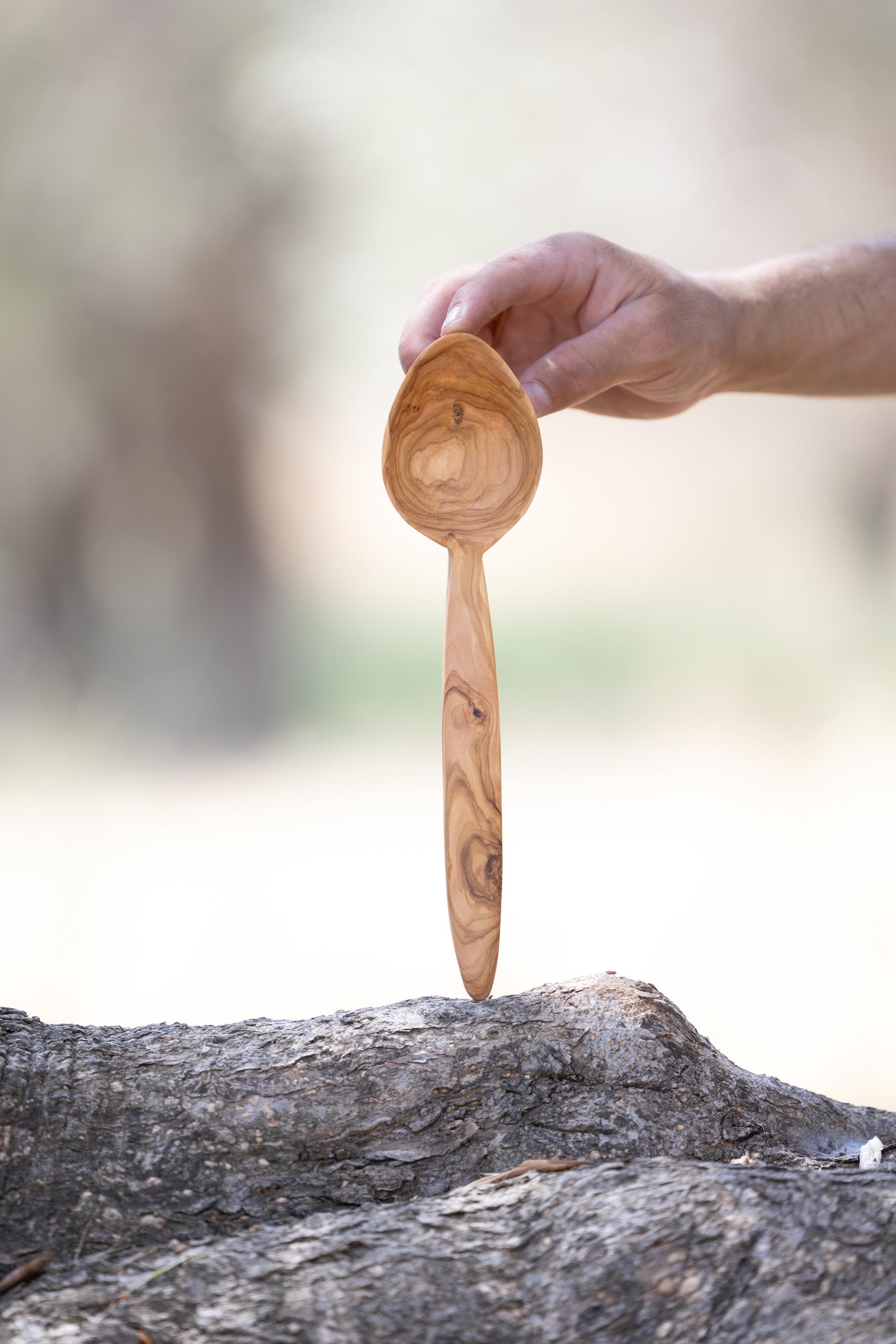 Cuchara De Madera De Olivo 25 Cm: Hecha A Mano Para Arroz, Verduras Y Salsas – Ecológica Y Duradera