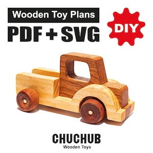 以下が含まれることがあります： 明るい茶色のボディと濃い茶色のキャブとホイールを備えた木製のおもちゃのトラック。画像には「Wooden Toy Plans PDF + SVG」と「DIY」の文字が含まれています。「CHUCHUB Wooden Toys」のブランド名も表示されています。