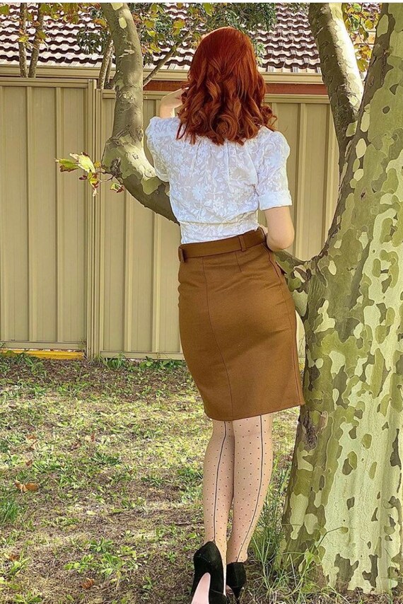 Brown pencil top skirt yellow