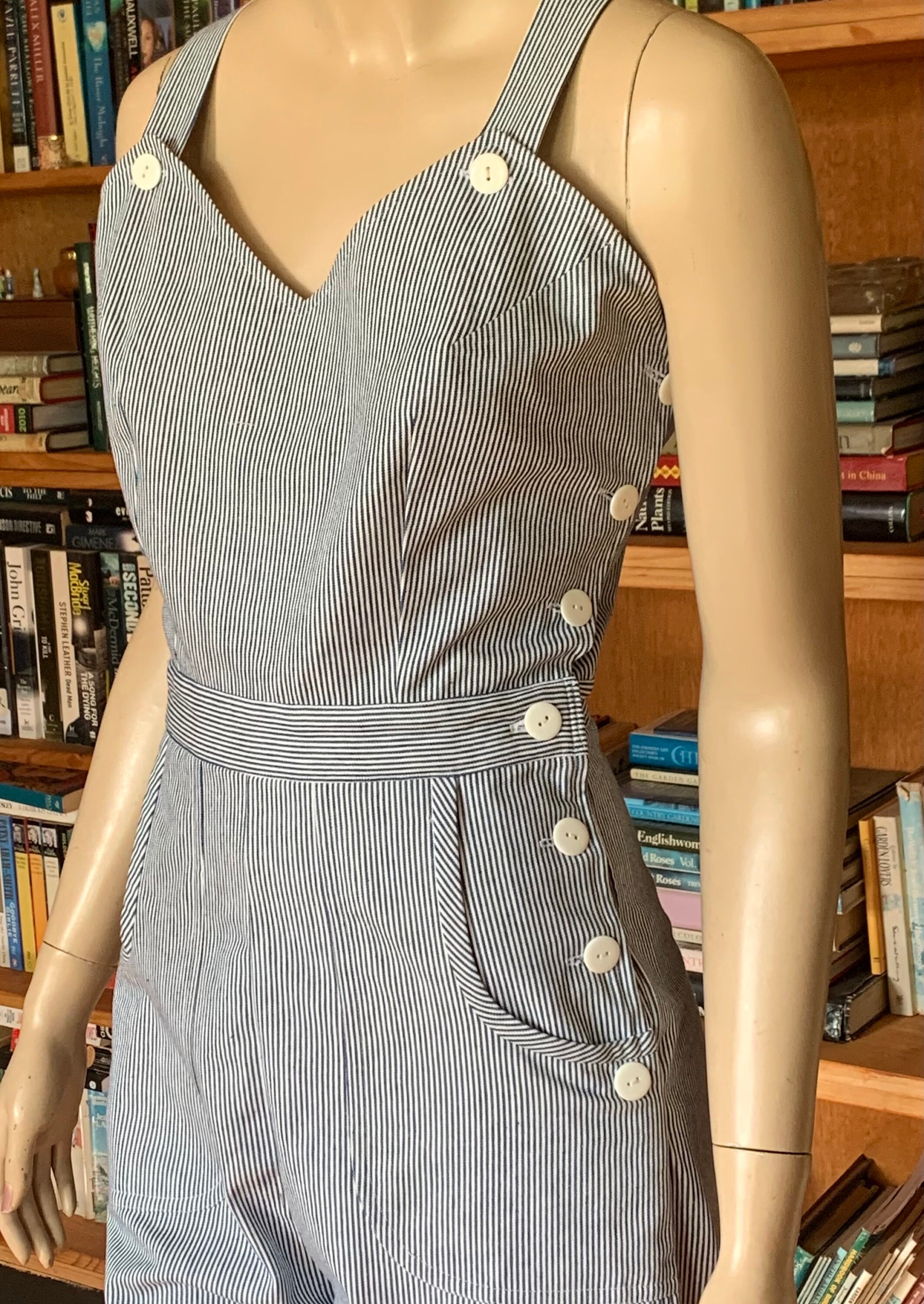 1940年代第二次世界大戦ヴィンテージスタイルのオーバーオール