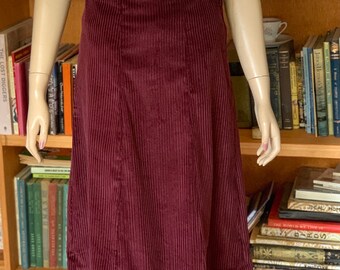 1940s Gored A Line SKIRT / Maroon corduroy fabric / 40’s / forties / WW11/ handmade / vintage style / 1940s / classic