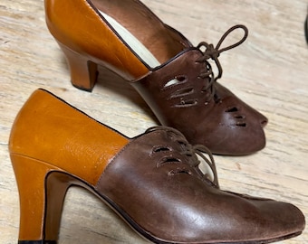 Remix 1930s 40s Style Leather Heels - Two Tone Peep Toe Size 10M