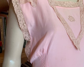 Vintage 1920's/30's nightgown/ 1930's / 1920's / silk / nightwear / rayon silk / original / twenties / nightgown / thirties
