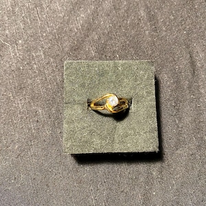 Vintage Gold Tone Cubic Zirconia Ring