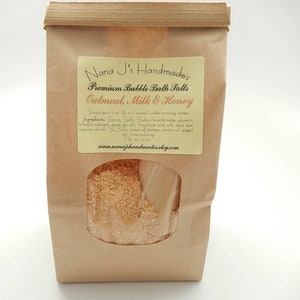Bubble Bath Salts, Oatmeal Milk & Honey Bubble Bath, Bubble Bar. Bath Salts,Bubbling Salts,Fairy Dust,Epsom Salt, 12 oz. plus wooden scoop