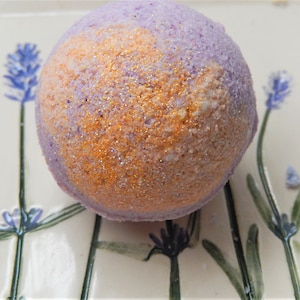 Lemongrass Lavender Large Bath Bomb, Bath Melt, Large Bath Bomb, Bubble Bath Bomb, Embeds inside