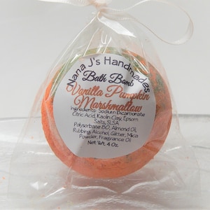 Vanilla Pumpkin Marshmallow Bath Bomb, 4 ounces, Bath Fizzy, Large Bath Bomb, Bath Melt, Large Bath Bomb, Bubble Bath Bomb, Embeds inside