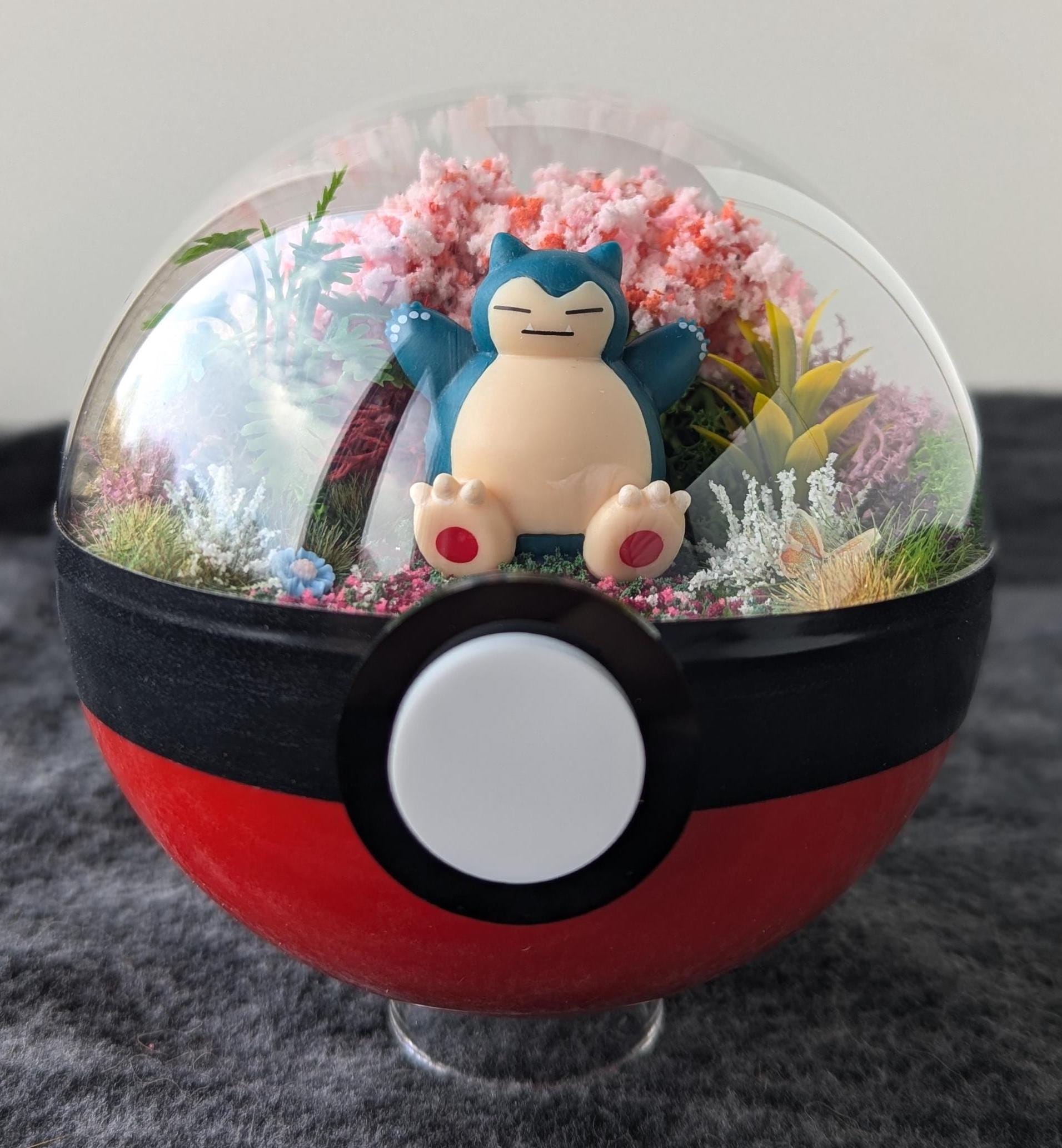 Snorlax Yawning Pokeball Handmade Pokemon Terrarium. Homemade, Diarama -  Pikachu, Bulbasaur, Charmander, Eevee, Squirtle - Etsy