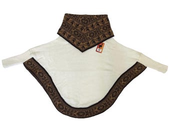Poncho mantello bianco in alpaca andina fatto a mano da donna, taglia M