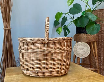 Natural Wicker Picnic Basket – Handmade & Eco-Friendly