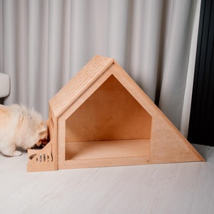 Eco-Friendly Dog House with Wooden Feeder: Modern Barn Design