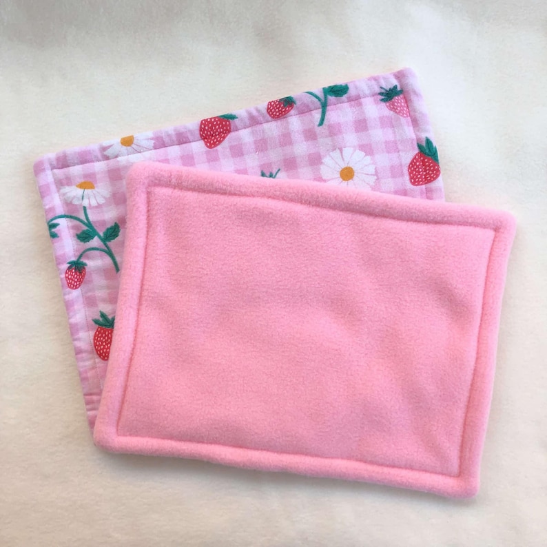 Polar Fleece Guinea Pig Potty Pad: Small Cage Liner (30cm x 23cm) image 1