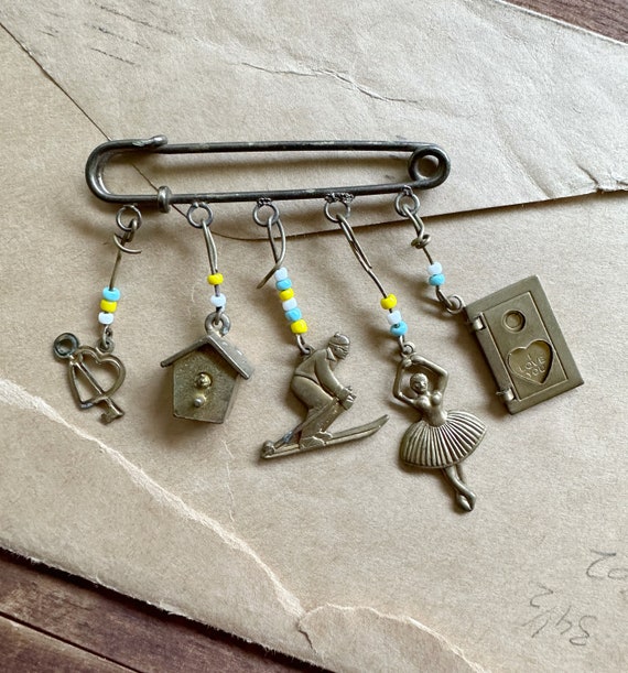 Vintage Charm Pin / Safety Pin Brooch / Retro Jew… - image 3