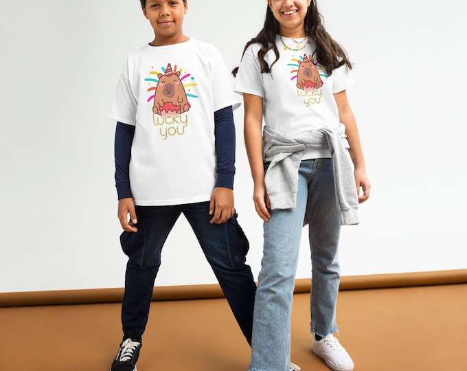 Lucky You Capybara Kids T-Shirt – Cute Animal Tee with Cupcake – Funny Kawaii Shirt for Toddlers and Kids – Gift for Boys and Girls