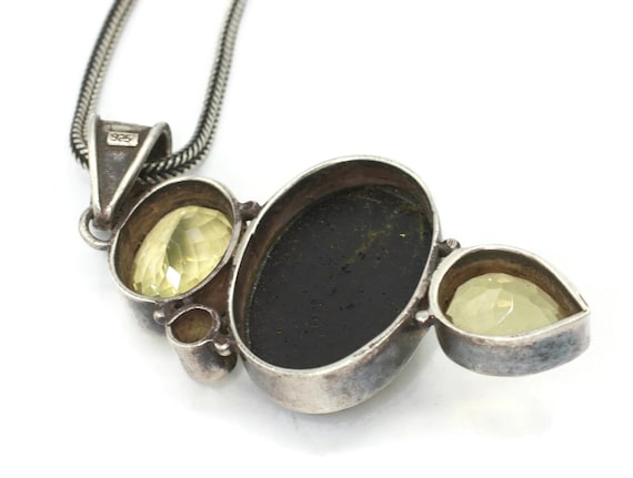 Green Gemstone Pendant Necklace Art Glass Sterlin… - image 8