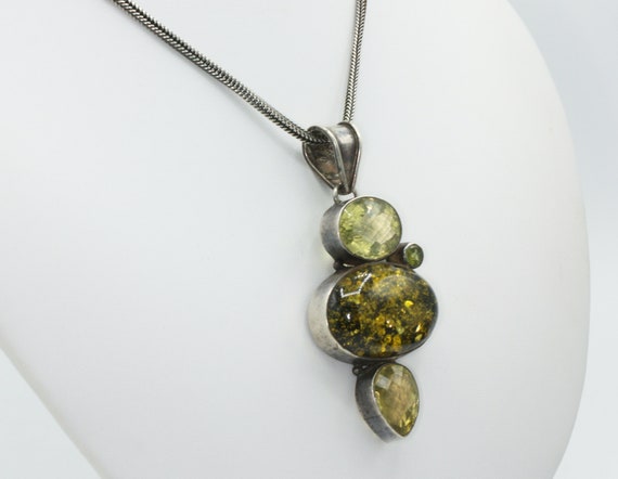 Green Gemstone Pendant Necklace Art Glass Sterlin… - image 2