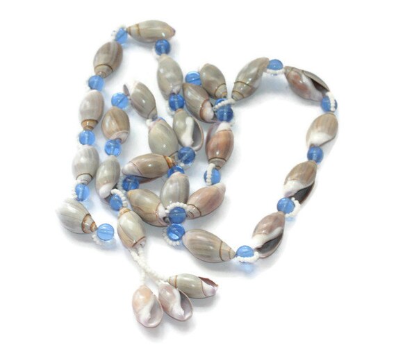 Shell and Beads Tassel Necklace White Seed Beads … - image 9