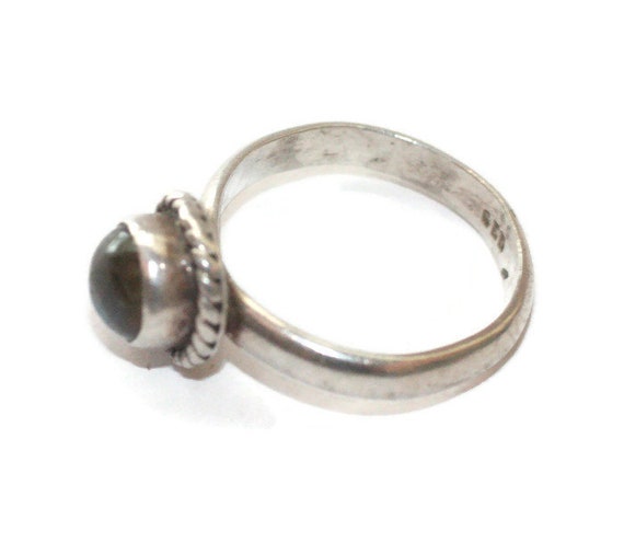 Labradorite and Sterling Silver Ring Bezel Set Ge… - image 10