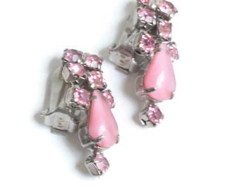 Pink Rhinestone Earrings Dangle Clip Ons: Swirled Stone, Chatons Vintage Jewelry