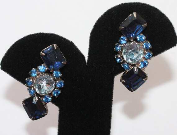 Three Shades of Blue Rhinestone Earrings Dark and… - image 7