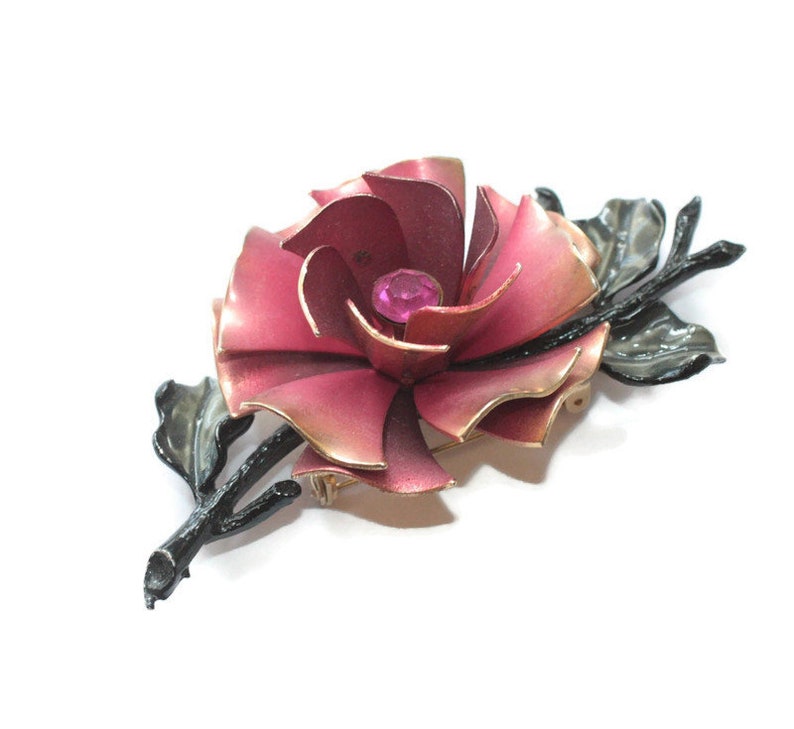 Coro Signed Gold and Fuchsia Flower Brooch Fuchsia Rhinestone Center Enameled Leaves Vintage