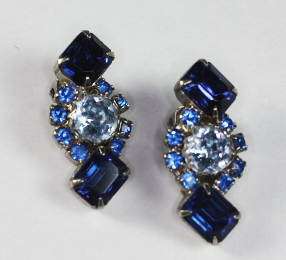Three Shades of Blue Rhinestone Earrings Dark and… - image 9