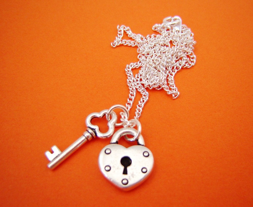 Silver Lock and Key Necklace Etsy