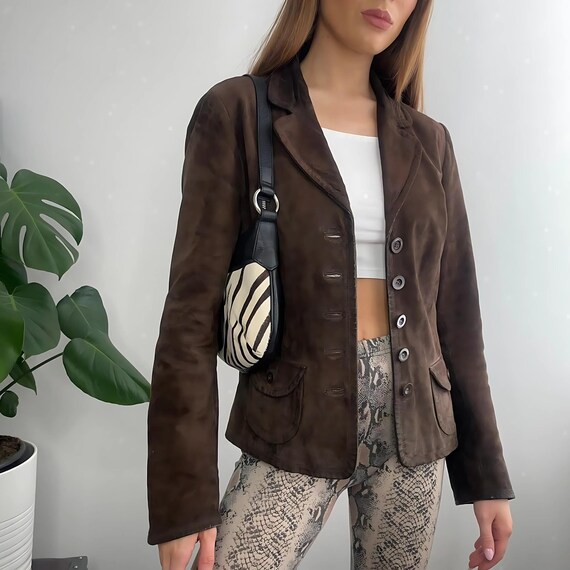 Vintage Women's Brown Suede Blazer – Soft Genuine Leather Vintage Women's Brown Suede Blazer – Soft Genuine Leather