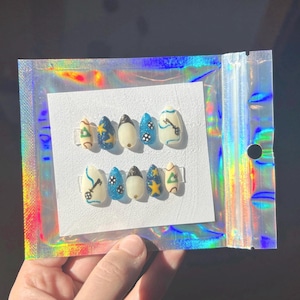Coraline Press On Nails