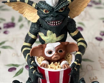 ヴィンテージ レア フィギュア グレムリン ギズモ 映画 洋画 手描きのグレムリン ギズモフィギュア：80年代映画の装飾 - Etsy 日本