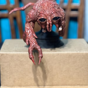 The Fly Horror Movie Bust | 80s Horror Collectible | Unique Spooky Decor | Perfect Gift for Horror Fans | Classic Movie Memorabilia