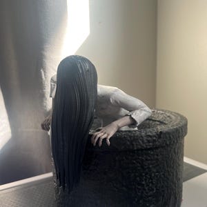 Hand-Painted Samar Figurine: The Ring Creepy Ghost Decor