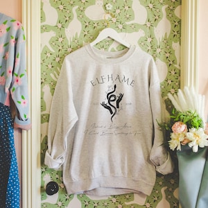 Vintage Cruel Prince Coquette Sweatshirt: Subtiler Urlaub Bookish Merch für Carden Greenbriar & BookTok Fans | Buchliebhaber Weihnachtsgeschenkbox