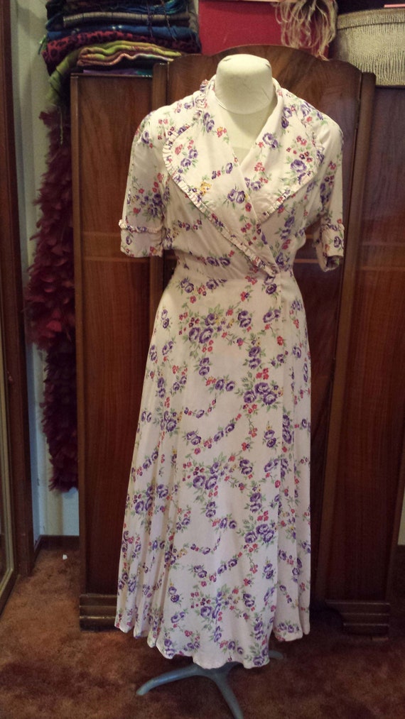 40s Rayon Dressing Gown