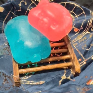 Bamboo soap tray