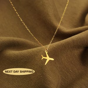 14K Gold Airplane Necklace, Travel Lover Jewelry, Minimalist Plane Pendant, Gift for Her, Gold Travel Necklace, Everyday Elegant Jewelry